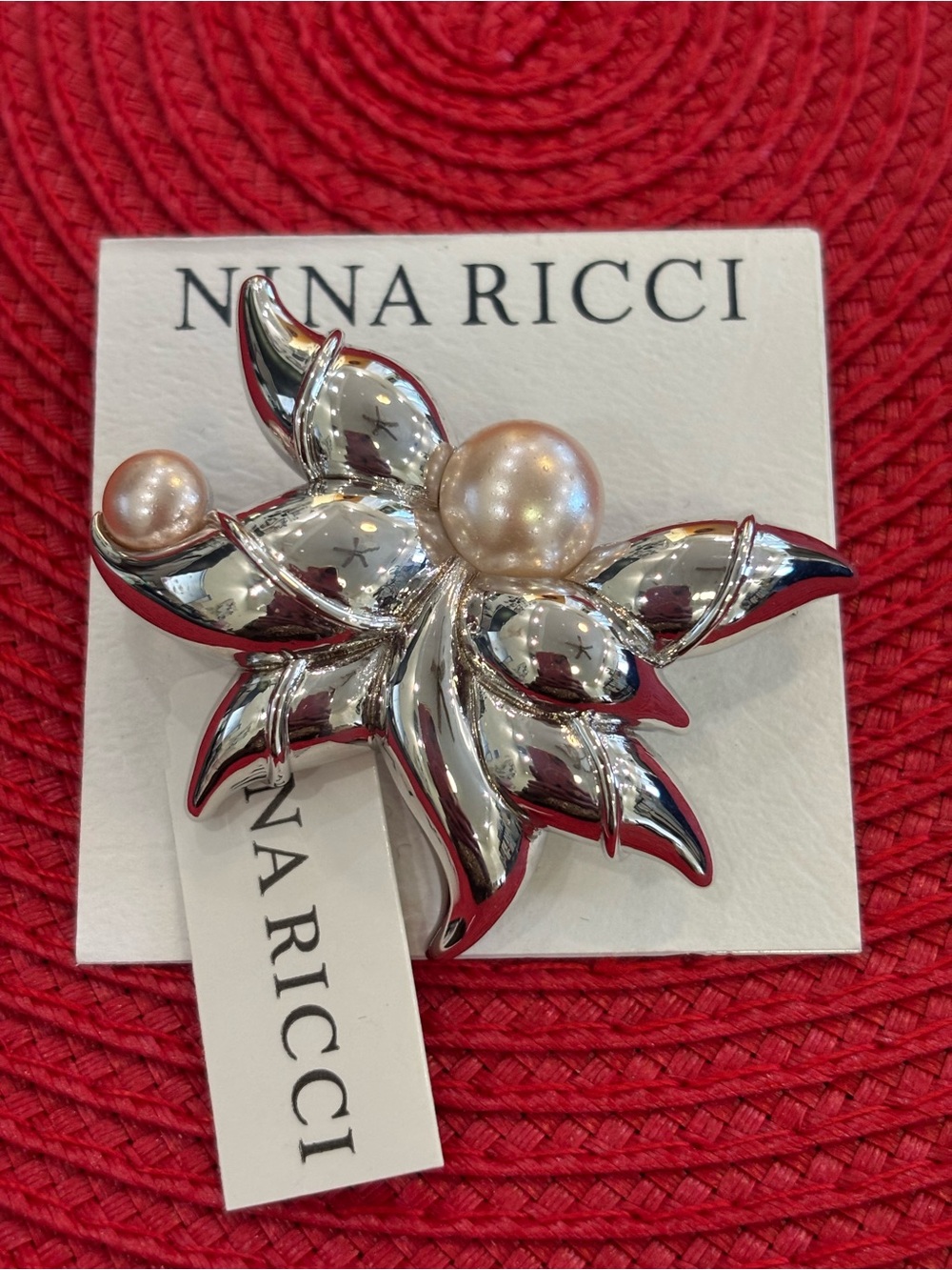 NWT Nina Ricci Silver Floral Pearl Brooch - Pearl Accent
